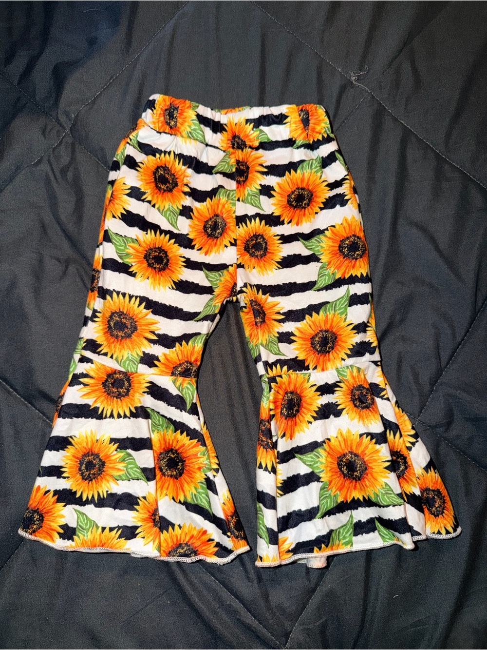 SHEIN Sunflower Print Bell-Bottom Leggings - Orange, Black & White